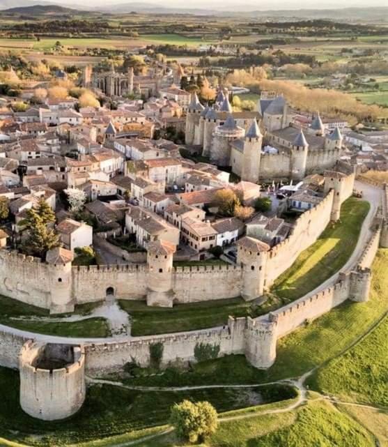 La Maison De Camille Climatisation Parking Prive Wifi Carcassone Kültér fotó